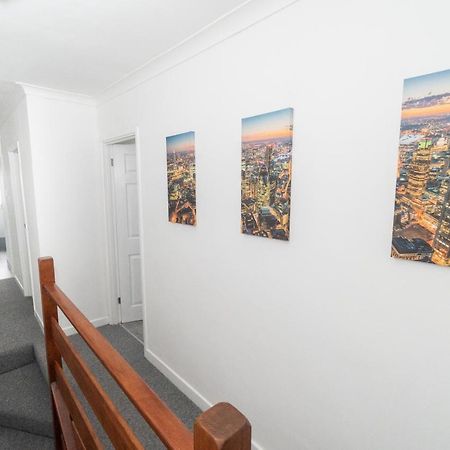 Business Friendly 3Br Home - King Size Beds & Centrally Located Swansea Eksteriør bilde