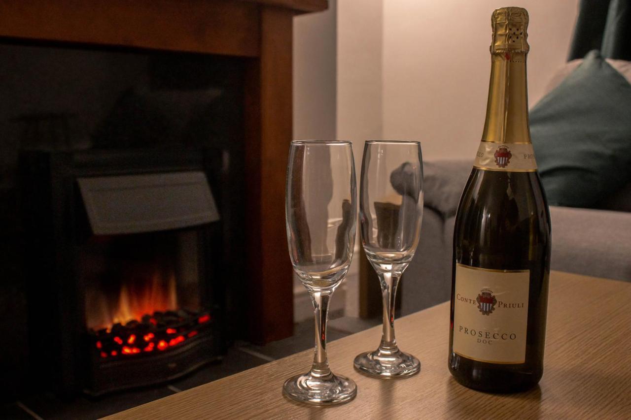 Business Friendly 3Br Home - King Size Beds & Centrally Located Swansea Eksteriør bilde