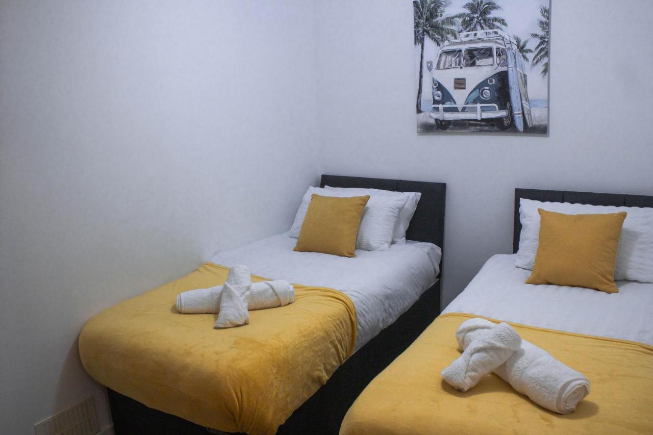 Business Friendly 3Br Home - King Size Beds & Centrally Located Swansea Eksteriør bilde